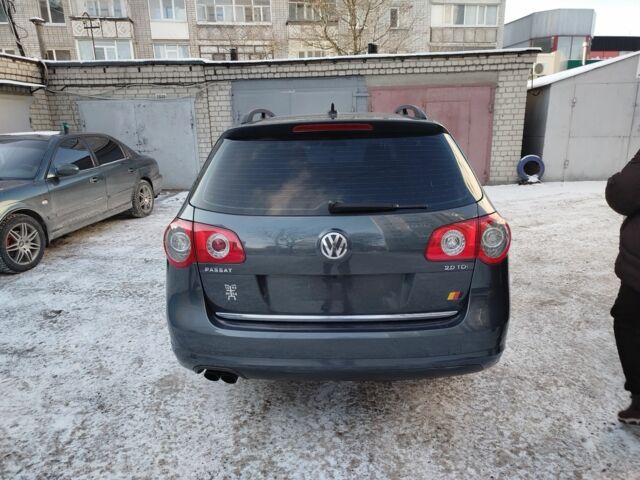 Серый Фольксваген Пассат Вариант, объемом двигателя 2 л и пробегом 270 тыс. км за 8000 $, фото 1 на Automoto.ua