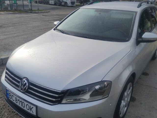 Фольксваген Пассат Варіант 2011 у Львові на Automoto.ua Сірий Фольксваген Пассат Варіант, об'ємом двигуна 2 л та пробігом 297 тис. км за 9000 $, фото 1 на Automoto.ua