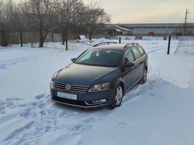 Серый Фольксваген Пассат Вариант, объемом двигателя 0 л и пробегом 290 тыс. км за 4350 $, фото 1 на Automoto.ua