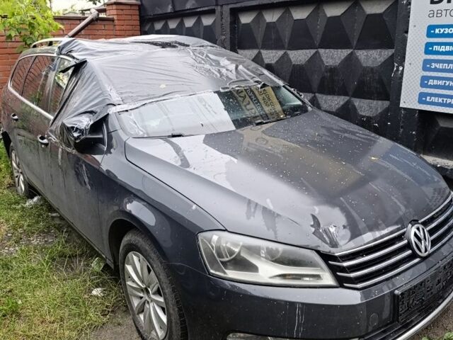 Сірий Фольксваген Пассат Варіант, об'ємом двигуна 2 л та пробігом 280 тис. км за 4588 $, фото 1 на Automoto.ua