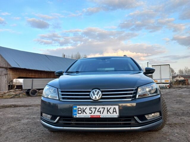 Серый Фольксваген Пассат Вариант, объемом двигателя 2 л и пробегом 238 тыс. км за 12500 $, фото 1 на Automoto.ua