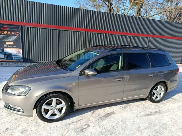 Сірий Фольксваген Пассат Варіант, об'ємом двигуна 2 л та пробігом 271 тис. км за 9900 $, фото 1 на Automoto.ua