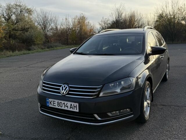 Серый Фольксваген Пассат Вариант, объемом двигателя 2 л и пробегом 274 тыс. км за 11500 $, фото 1 на Automoto.ua