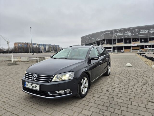 Серый Фольксваген Пассат Вариант, объемом двигателя 2 л и пробегом 328 тыс. км за 11000 $, фото 1 на Automoto.ua