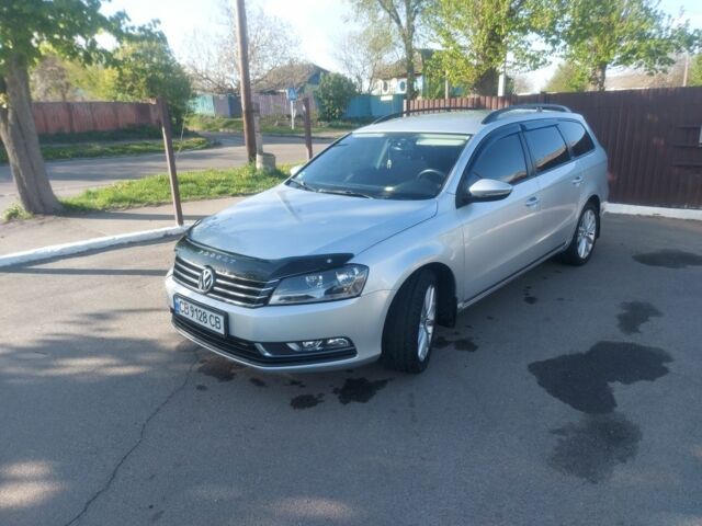 Серый Фольксваген Пассат Вариант, объемом двигателя 2 л и пробегом 335 тыс. км за 8800 $, фото 1 на Automoto.ua