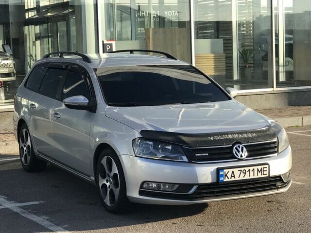 Серый Фольксваген Пассат Вариант, объемом двигателя 1.6 л и пробегом 282 тыс. км за 7500 $, фото 1 на Automoto.ua