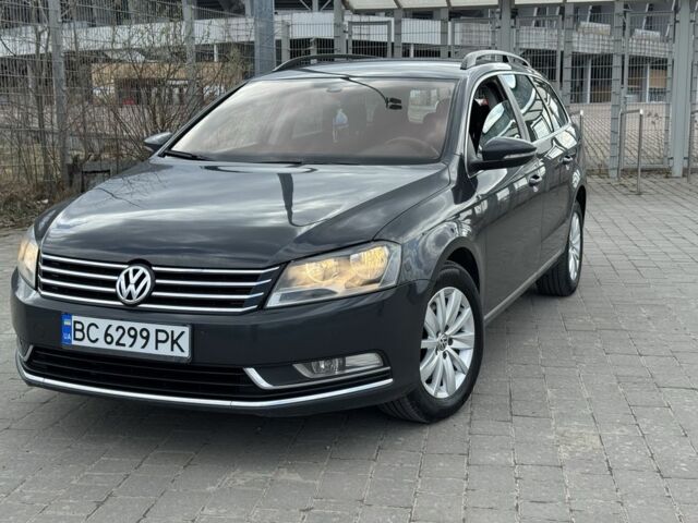 Сірий Фольксваген Пассат Варіант, об'ємом двигуна 2 л та пробігом 381 тис. км за 8750 $, фото 1 на Automoto.ua