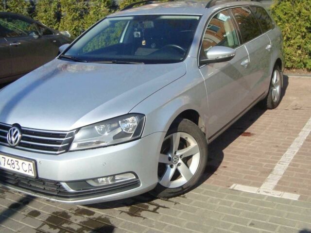 Сірий Фольксваген Пассат Варіант, об'ємом двигуна 1.6 л та пробігом 203 тис. км за 10500 $, фото 1 на Automoto.ua