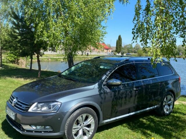 Сірий Фольксваген Пассат Варіант, об'ємом двигуна 2 л та пробігом 265 тис. км за 13500 $, фото 1 на Automoto.ua