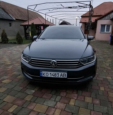 Серый Фольксваген Пассат Вариант, объемом двигателя 1.6 л и пробегом 251 тыс. км за 12800 $, фото 1 на Automoto.ua