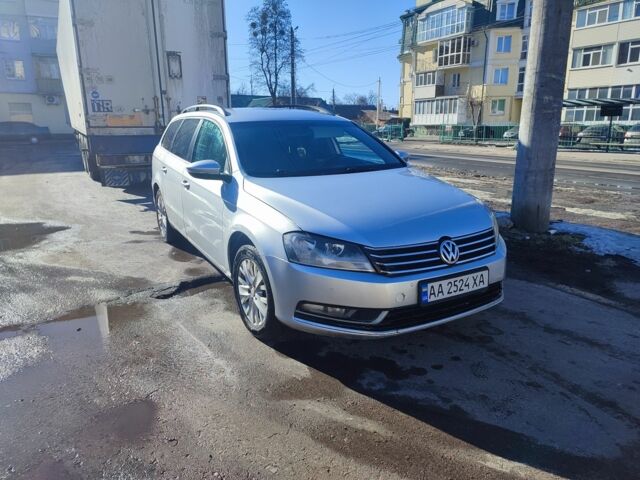 Серый Фольксваген Пассат Вариант, объемом двигателя 1.6 л и пробегом 340 тыс. км за 8800 $, фото 1 на Automoto.ua