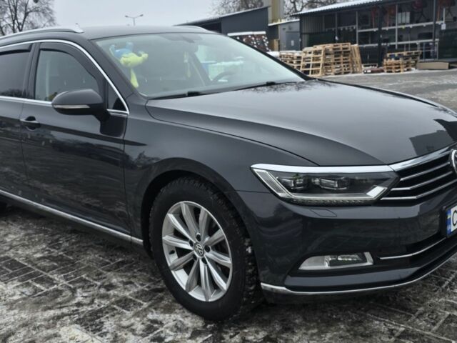 Серый Фольксваген Пассат Вариант, объемом двигателя 0 л и пробегом 376 тыс. км за 13500 $, фото 1 на Automoto.ua