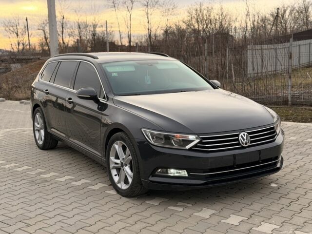 Сірий Фольксваген Пассат Варіант, об'ємом двигуна 2 л та пробігом 290 тис. км за 13299 $, фото 1 на Automoto.ua