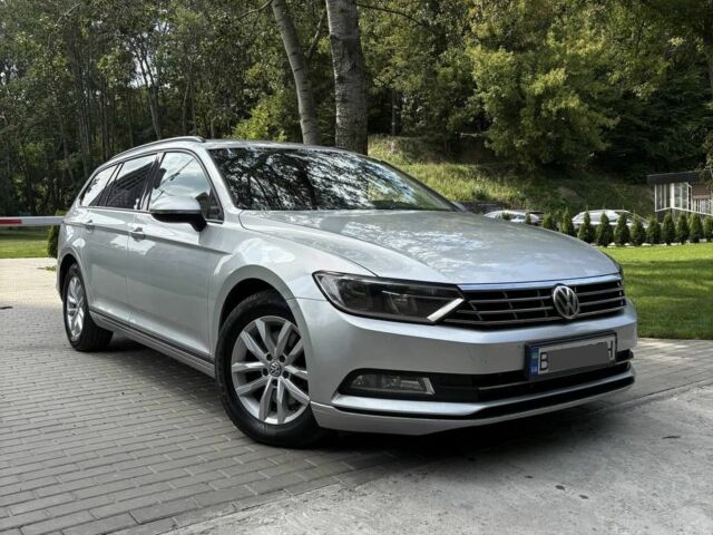 Фольксваген Пассат Вариант 2015 в Киеве на Automoto.ua Серый Фольксваген Пассат Вариант, объемом двигателя 0 л и пробегом 260 тыс. км за 11100 $, фото 1 на Automoto.ua