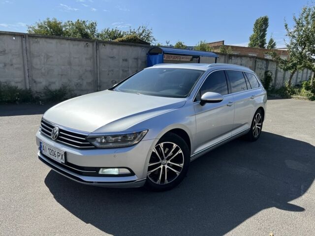 Серый Фольксваген Пассат Вариант, объемом двигателя 2 л и пробегом 320 тыс. км за 17800 $, фото 1 на Automoto.ua