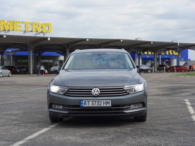 Сірий Фольксваген Пассат Варіант, об'ємом двигуна 1.6 л та пробігом 300 тис. км за 12500 $, фото 1 на Automoto.ua