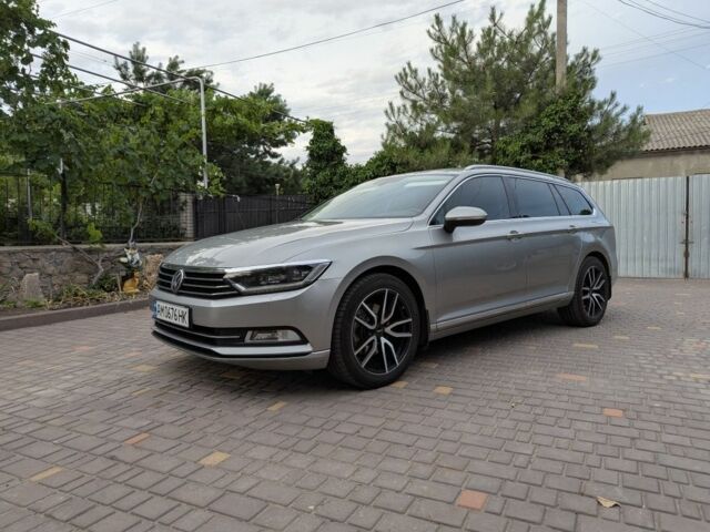 Сірий Фольксваген Пассат Варіант, об'ємом двигуна 2 л та пробігом 253 тис. км за 18900 $, фото 1 на Automoto.ua