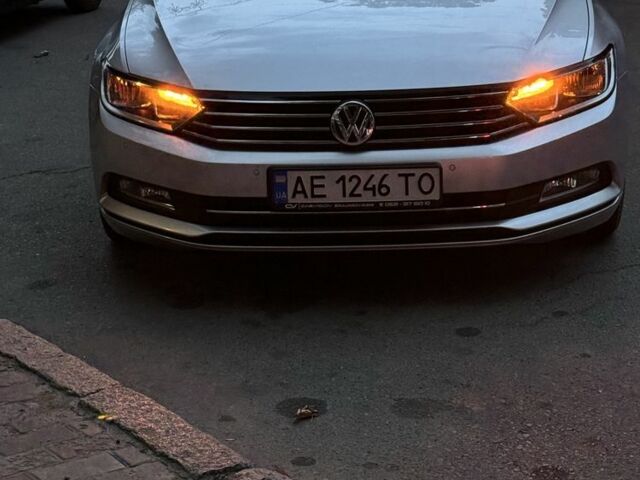 Серый Фольксваген Пассат Вариант, объемом двигателя 2 л и пробегом 170 тыс. км за 15000 $, фото 1 на Automoto.ua