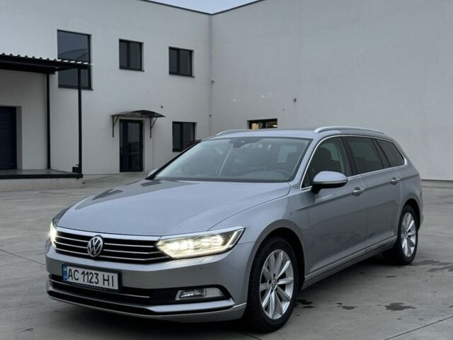 Сірий Фольксваген Пассат Варіант, об'ємом двигуна 2 л та пробігом 240 тис. км за 19500 $, фото 1 на Automoto.ua