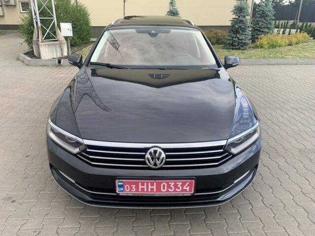 Фольксваген Пассат Вариант 2019 в Луцке на Automoto.ua Серый Фольксваген Пассат Вариант, объемом двигателя 2 л и пробегом 197 тыс. км за 21699 $, фото 1 на Automoto.ua