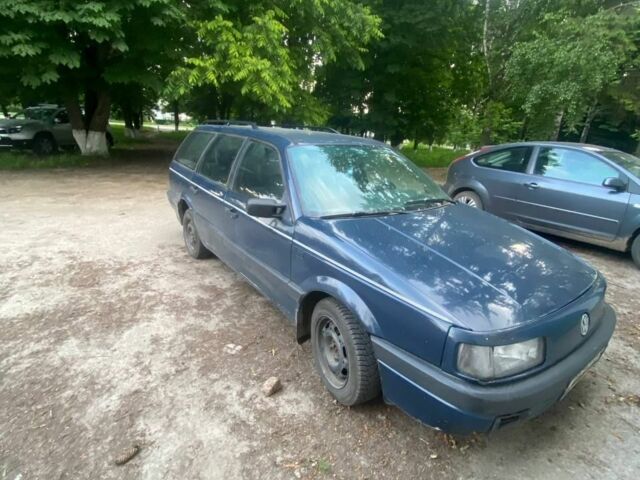 Синий Фольксваген Пассат Вариант, объемом двигателя 2 л и пробегом 290 тыс. км за 1500 $, фото 1 на Automoto.ua