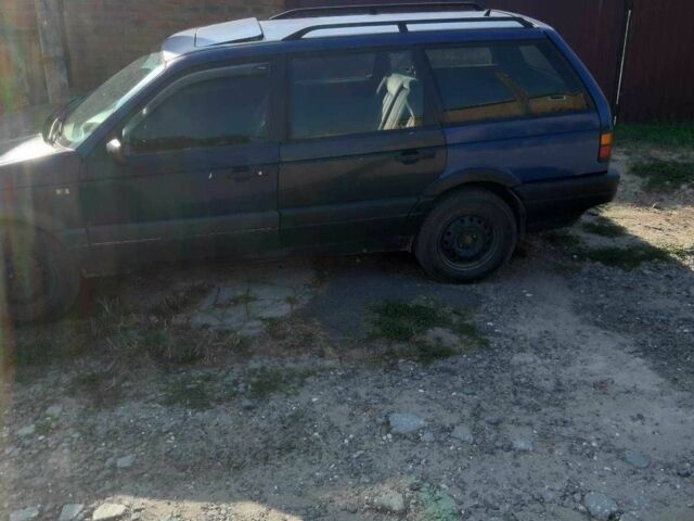 Синий Фольксваген Пассат Вариант, объемом двигателя 0 л и пробегом 250 тыс. км за 800 $, фото 1 на Automoto.ua