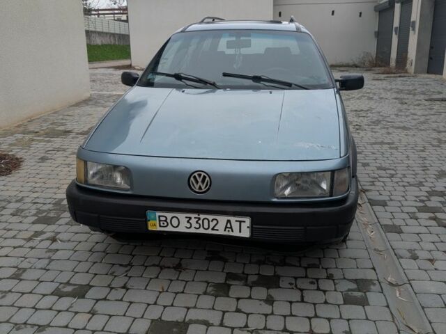 Синій Фольксваген Пассат Варіант, об'ємом двигуна 1.8 л та пробігом 350 тис. км за 1199 $, фото 1 на Automoto.ua