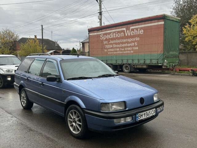 Синій Фольксваген Пассат Варіант, об'ємом двигуна 1.8 л та пробігом 200 тис. км за 1784 $, фото 1 на Automoto.ua