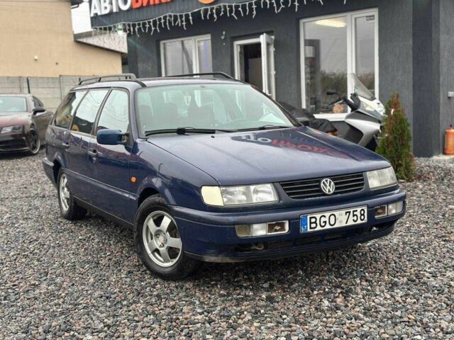 Фольксваген Пассат Вариант 1994 в Харькове на Automoto.ua Синий Фольксваген Пассат Вариант, объемом двигателя 1.8 л и пробегом 300 тыс. км за 1800 $, фото 1 на Automoto.ua