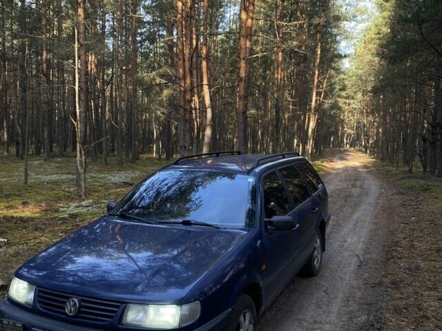 Фольксваген Пассат Вариант 1994 в Березно на Automoto.ua Синий Фольксваген Пассат Вариант, объемом двигателя 1.9 л и пробегом 347 тыс. км за 1300 $, фото 1 на Automoto.ua