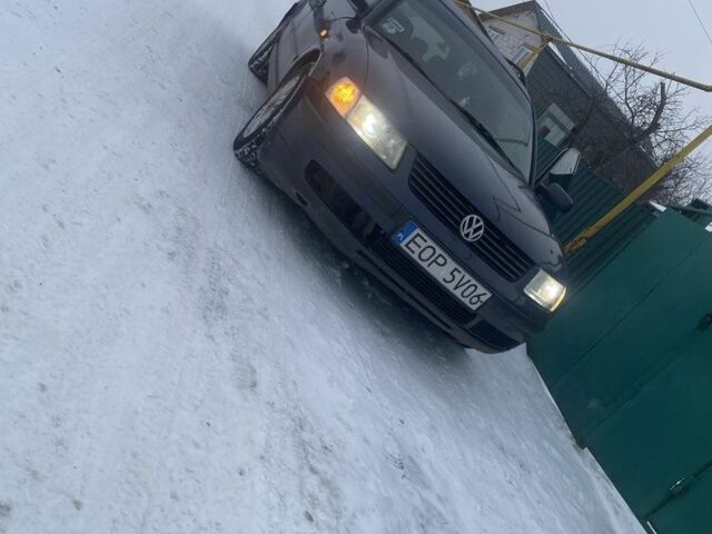 Синій Фольксваген Пассат Варіант, об'ємом двигуна 1.9 л та пробігом 250 тис. км за 1800 $, фото 1 на Automoto.ua