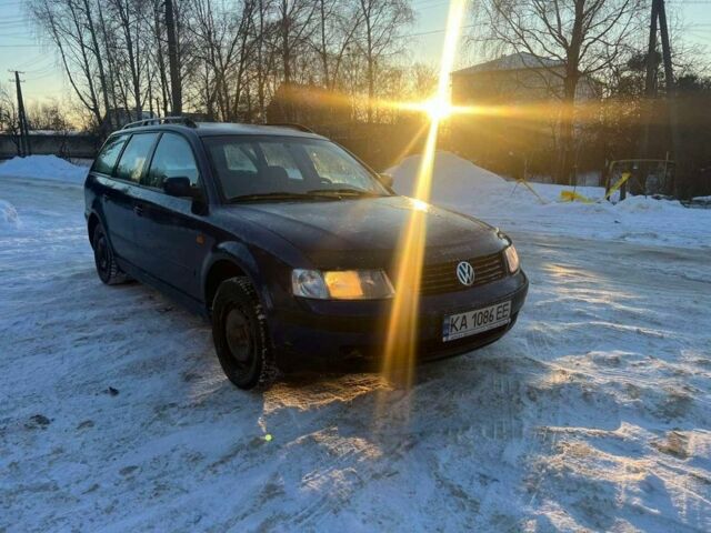 Синий Фольксваген Пассат Вариант, объемом двигателя 1.9 л и пробегом 488 тыс. км за 3300 $, фото 1 на Automoto.ua