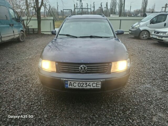 Синій Фольксваген Пассат Варіант, об'ємом двигуна 1.9 л та пробігом 311 тис. км за 2000 $, фото 1 на Automoto.ua