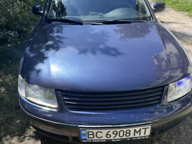 Синій Фольксваген Пассат Варіант, об'ємом двигуна 1.9 л та пробігом 1000 тис. км за 1655 $, фото 1 на Automoto.ua