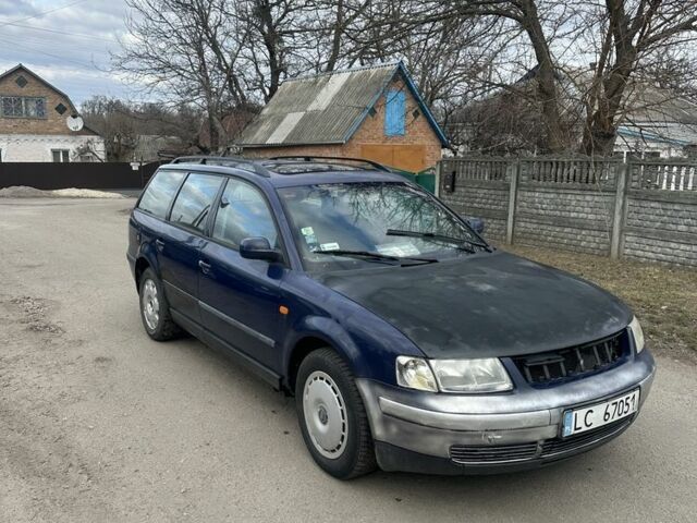 Синій Фольксваген Пассат Варіант, об'ємом двигуна 1.9 л та пробігом 250 тис. км за 1300 $, фото 1 на Automoto.ua