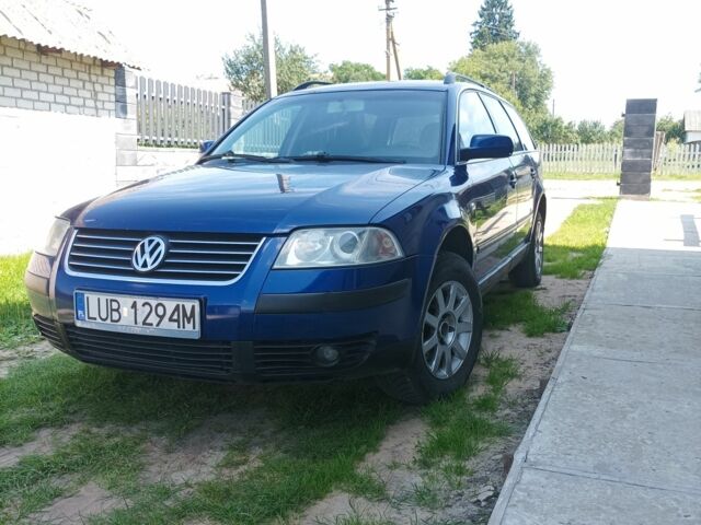 Синій Фольксваген Пассат Варіант, об'ємом двигуна 1 л та пробігом 430 тис. км за 1650 $, фото 1 на Automoto.ua