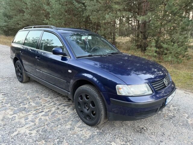 Синий Фольксваген Пассат Вариант, объемом двигателя 1.9 л и пробегом 285 тыс. км за 3950 $, фото 1 на Automoto.ua