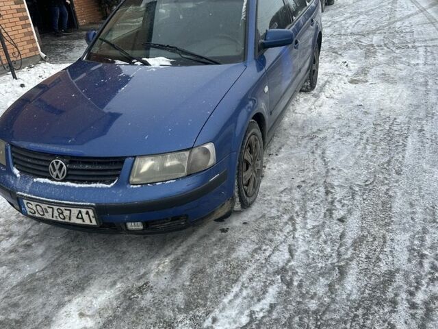 Синий Фольксваген Пассат Вариант, объемом двигателя 1.9 л и пробегом 258 тыс. км за 1500 $, фото 1 на Automoto.ua