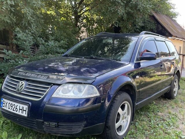 Синій Фольксваген Пассат Варіант, об'ємом двигуна 1.6 л та пробігом 251 тис. км за 3200 $, фото 1 на Automoto.ua