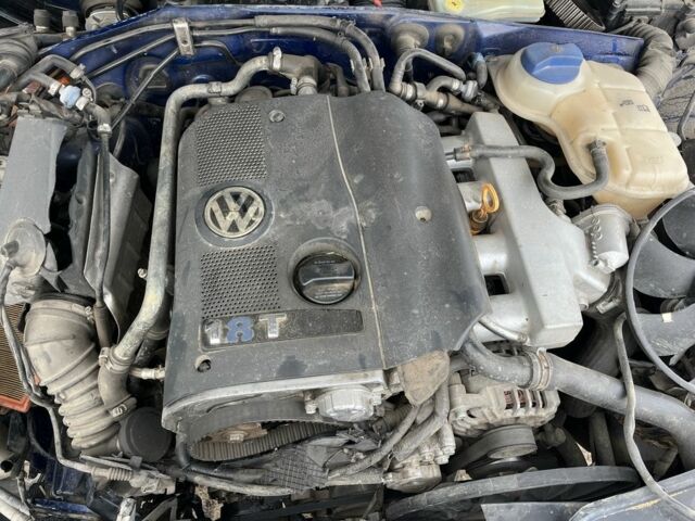 Синій Фольксваген Пассат Варіант, об'ємом двигуна 0 л та пробігом 200 тис. км за 1000 $, фото 1 на Automoto.ua