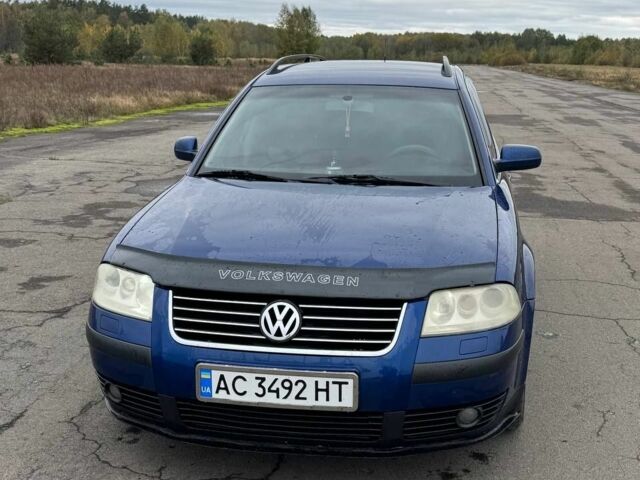 Синий Фольксваген Пассат Вариант, объемом двигателя 1.9 л и пробегом 430 тыс. км за 4500 $, фото 1 на Automoto.ua