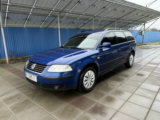 Синий Фольксваген Пассат Вариант, объемом двигателя 2 л и пробегом 250 тыс. км за 3850 $, фото 1 на Automoto.ua