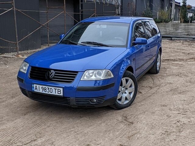 Синий Фольксваген Пассат Вариант, объемом двигателя 1.9 л и пробегом 300 тыс. км за 5500 $, фото 1 на Automoto.ua