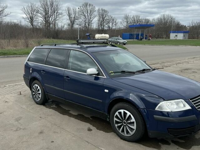 Синій Фольксваген Пассат Варіант, об'ємом двигуна 1.9 л та пробігом 423 тис. км за 2100 $, фото 1 на Automoto.ua