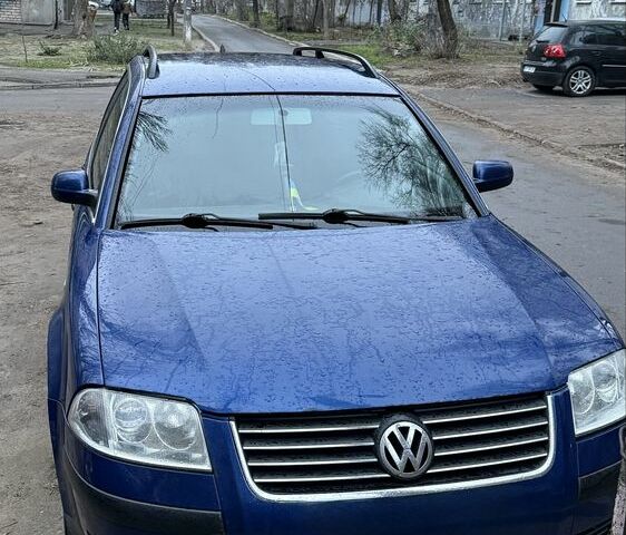 Синій Фольксваген Пассат Варіант, об'ємом двигуна 1.9 л та пробігом 1 тис. км за 2700 $, фото 1 на Automoto.ua