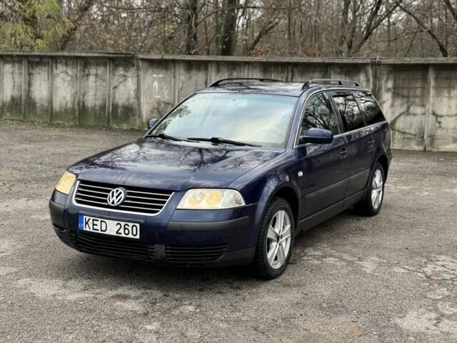 Синий Фольксваген Пассат Вариант, объемом двигателя 1.9 л и пробегом 355 тыс. км за 2300 $, фото 1 на Automoto.ua