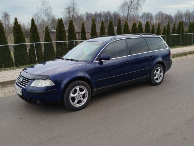 Синий Фольксваген Пассат Вариант, объемом двигателя 1.9 л и пробегом 345 тыс. км за 4100 $, фото 1 на Automoto.ua