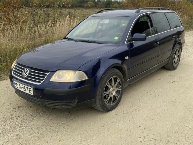 Синій Фольксваген Пассат Варіант, об'ємом двигуна 1.8 л та пробігом 271 тис. км за 2500 $, фото 1 на Automoto.ua