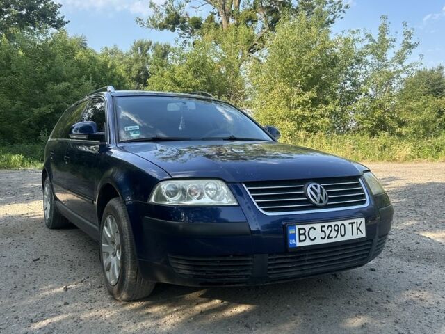 Синий Фольксваген Пассат Вариант, объемом двигателя 0.2 л и пробегом 327 тыс. км за 4600 $, фото 1 на Automoto.ua