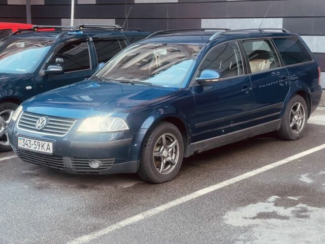 Синий Фольксваген Пассат Вариант, объемом двигателя 1.9 л и пробегом 260 тыс. км за 3000 $, фото 1 на Automoto.ua